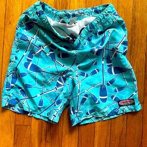 Vineyard vines boys size small